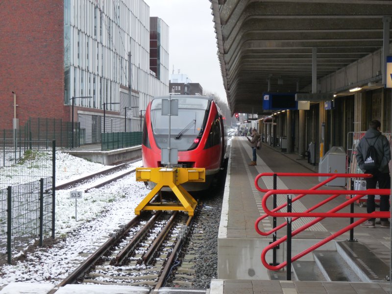 De trein naar M�nster op station Enschede (Foto: Smiley.Toerist)