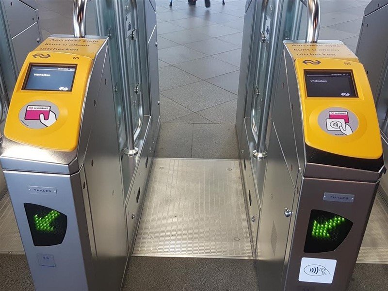 De rechter heeft een einde gemaakt de handelspraktijken van een bedrijf dat ov-chipkaarten verkocht voor extreem hoge tarieven. (Foto: Treinenweb)