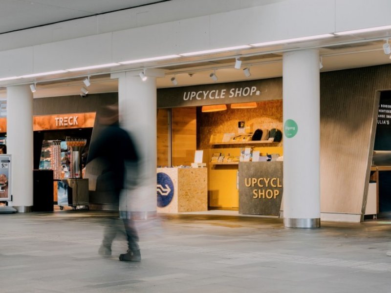 De pop-up store is dit keer op Leiden Centraal te vinden (Foto: NS/Arno Leblanc)