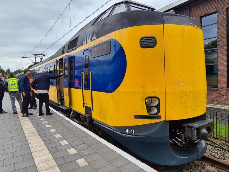 Koploper 4011 overgedragen aan het Spoorwegmuseum