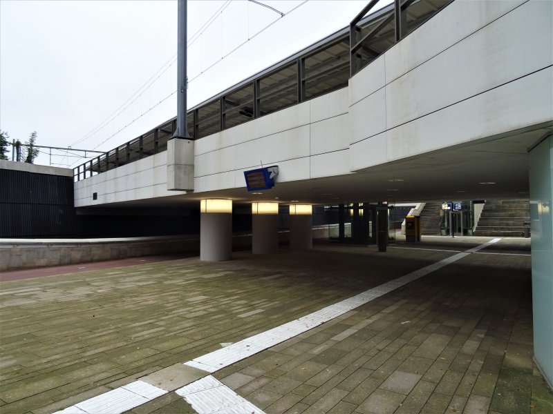 Station Harderwijk is nu aangesloten op de nieuwe spitstrein naar Amersfoort Centraal. (Foto: Alex Hoekerd)