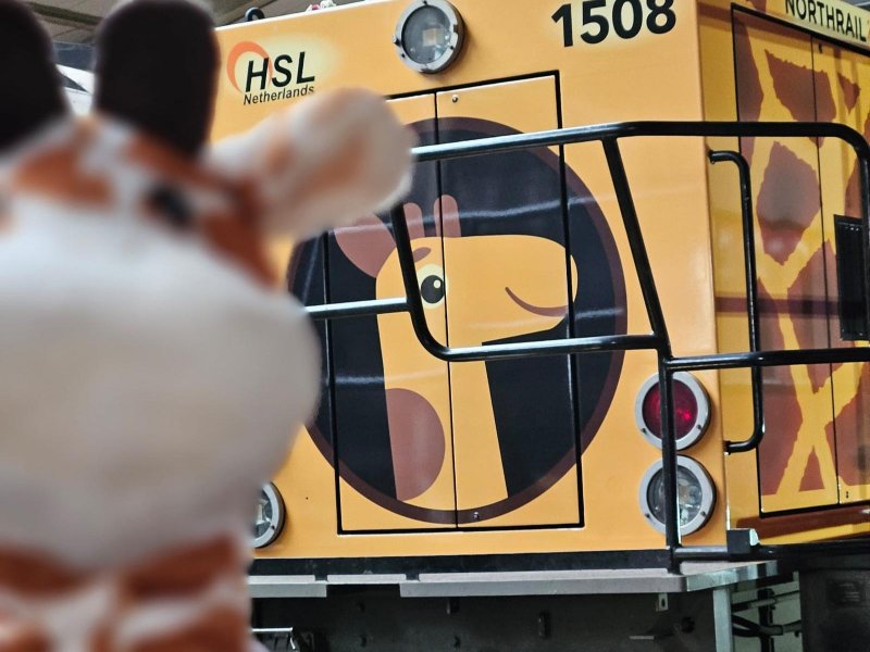 HaSeL en zijn eigen locomotief. (Foto: HSL Netherlands)