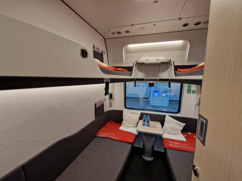 De ligcoupe in de Nightjet, met gemiddeld comfort. (Rechten: Treinenweb/Clayweb)