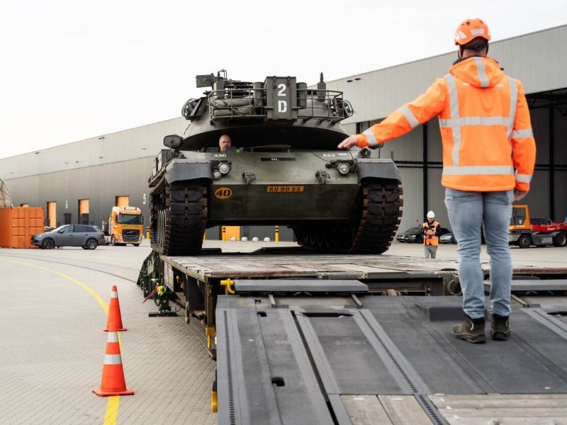 De mobiele laadplaatsen die de Defensie gebruikt voor het laden en lossen van wagens. (Foto: Ministerie van Defensie)