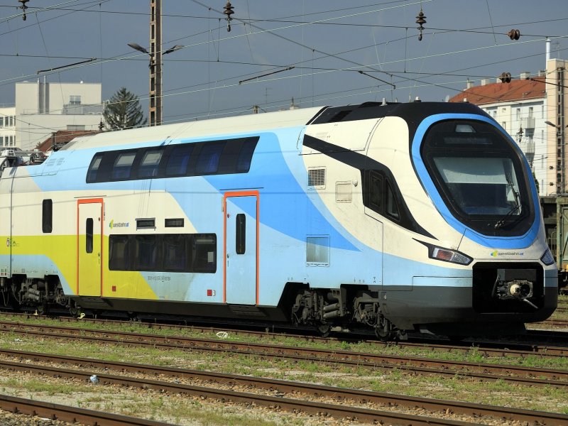 De dubbeldekstrein van Westbahn die door het Chinese bedrijf CRRC is gebouwd. (Foto: Falk Arnhold)