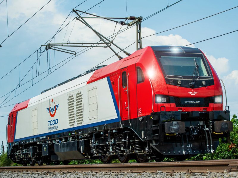 De nieuwe Euro4001 locomotief voor Turkije. (Foto: Stadler Rail)