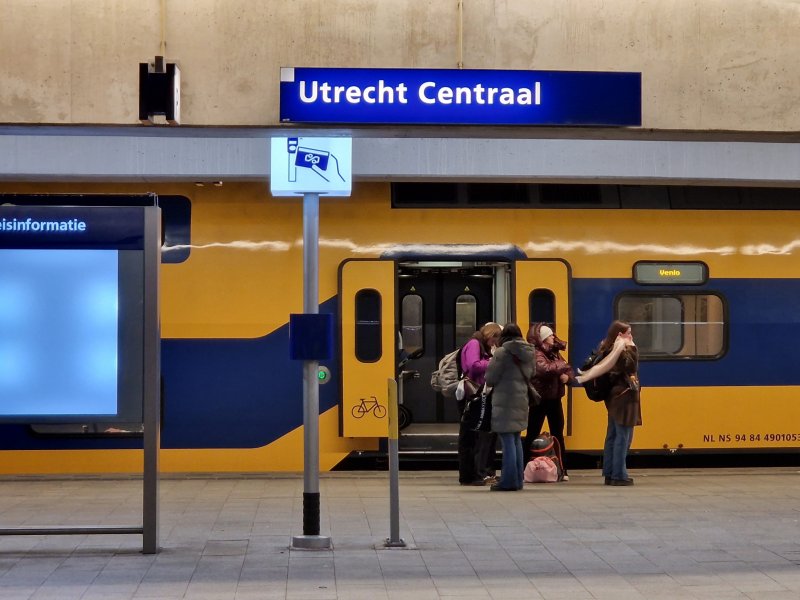 Treinreizigers profiteren vanaf 15 juni van voordelig NS Dal Vrij-abonnement