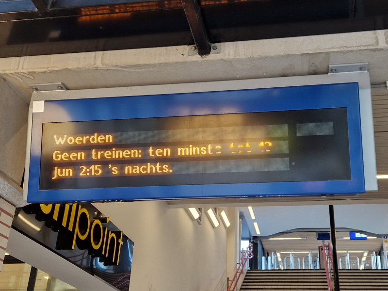 De hele vrijdagavond rijden er geen treinen van en naar Woerden. (Foto: Treinenweb/Clayweb)