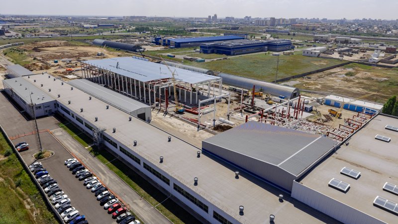 De fabriek van Stadler in Kazachstan wordt verder uitgebreid. (Foto: Stadler)